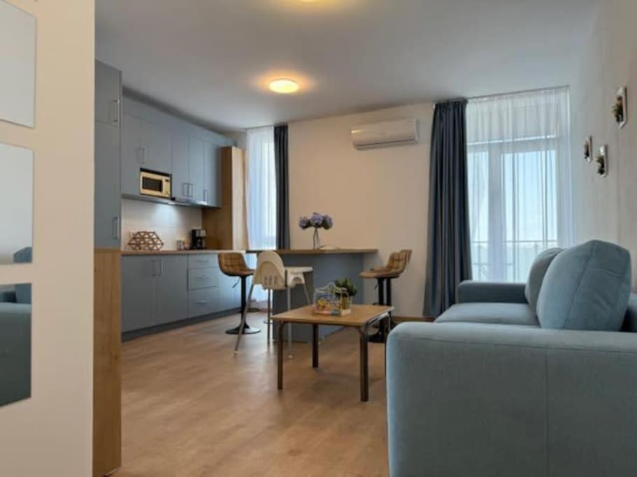 Joy City Stay Vivalia 7B-25 Тимишоара Экстерьер фото